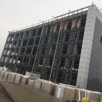Erdbebenbeständige Fertigbauten aus Metall