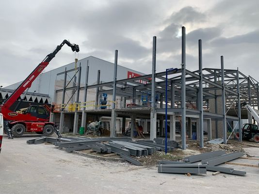 Anpassungsfähige Stahlstruktur Lagerhaus mit Rolltür