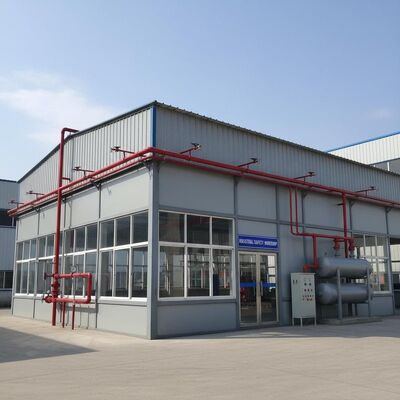 Feuerdichte Stahlwerkstatt mit optionalem Brandschutzsystem, das auf strenge Normen der industriellen Sicherheit ausgelegt ist